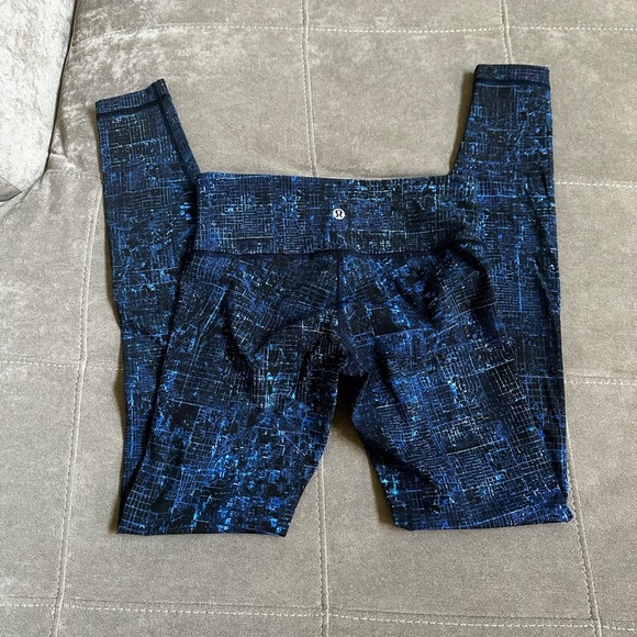 lululemon athletica High Rise Jeans - Blue Pattern - Picture 6 of 10